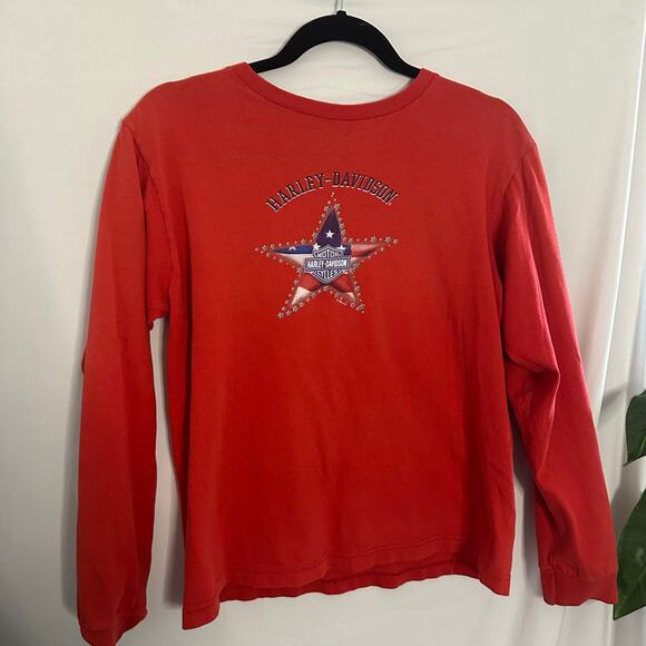 Harley Davidson Crew Neck Long Sleeve Star Flag Tee Red Size Small - Picture 1 of 7
